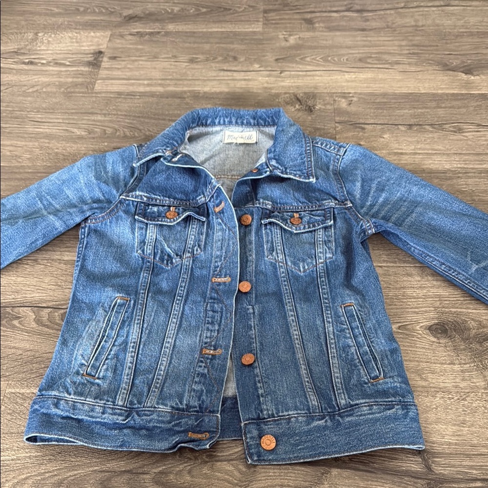 MADEWELL - Denim Jacket with Brown Buttons